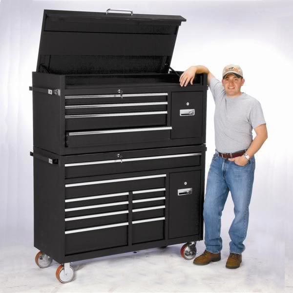 rolling-metal-garage-cabinets_143183.jpg