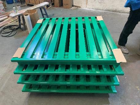 China OEM Metal Pallet Factory: Crafting Heavy-Duty Solutions for Modern Logistics