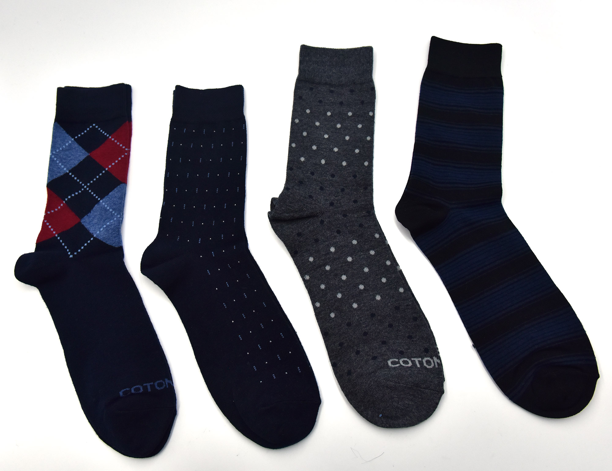 Custom Men Socks Manufacturer: How to Find the Best Partner for Your Brand
